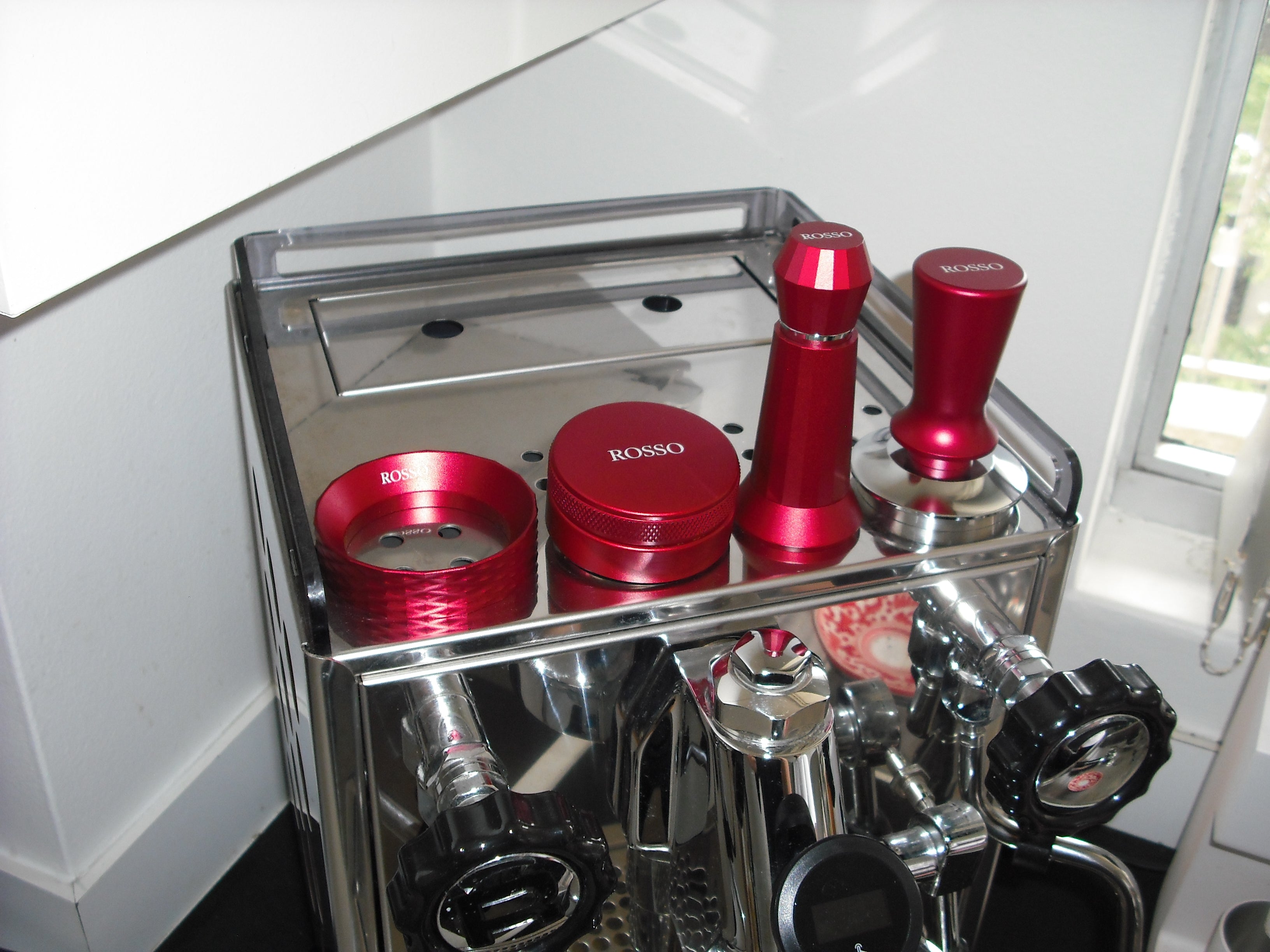 ROSSO Collection